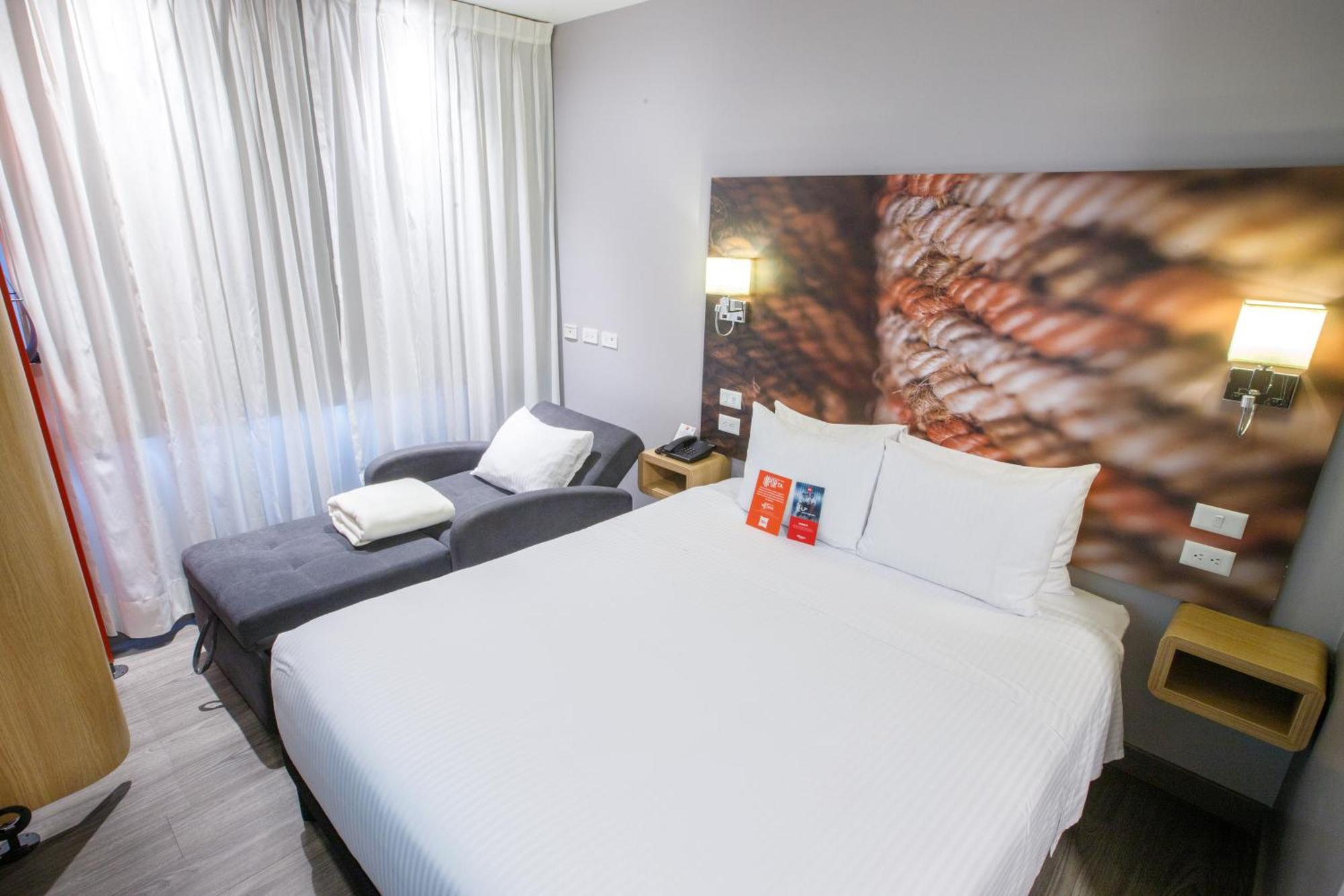 Hotel Ibis Quito Exterior foto